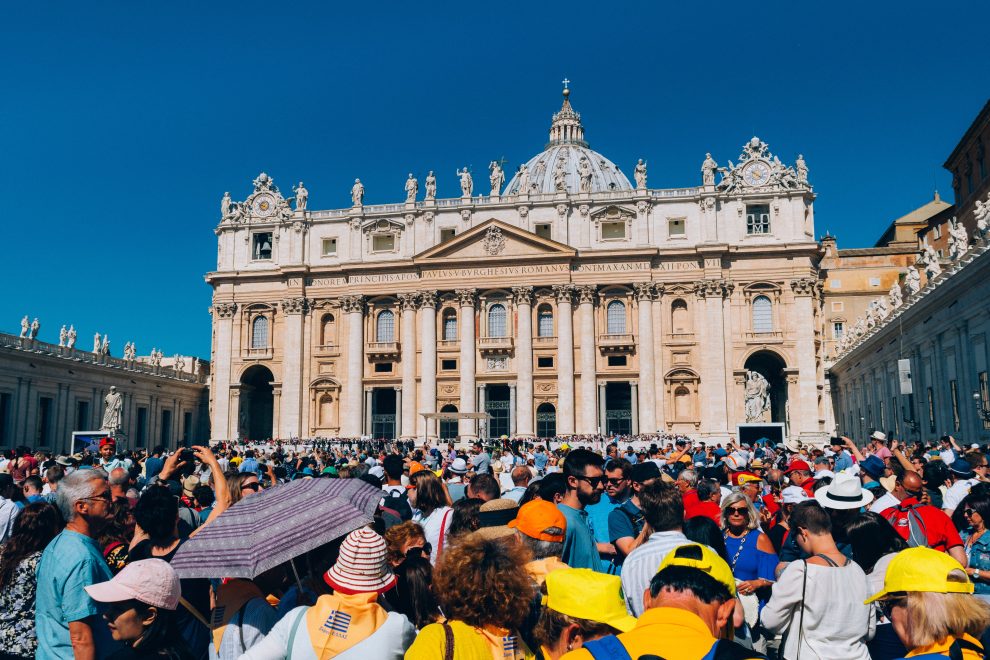 people-gathered-in-front-of-vatican