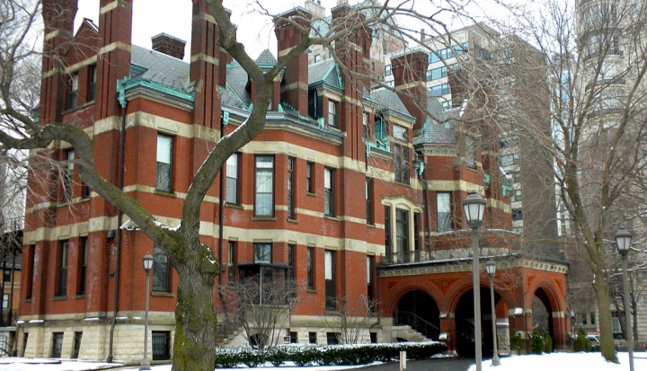 archbishop-chicago-mansion