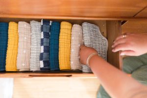 folded_blankets_in_drawer