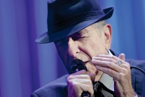 leonard-cohen-with-microphone