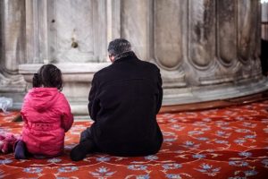 worshippers-at-mosque