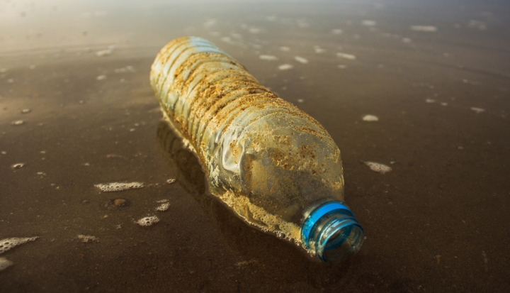 plastic-bottle-floating-in-ocean