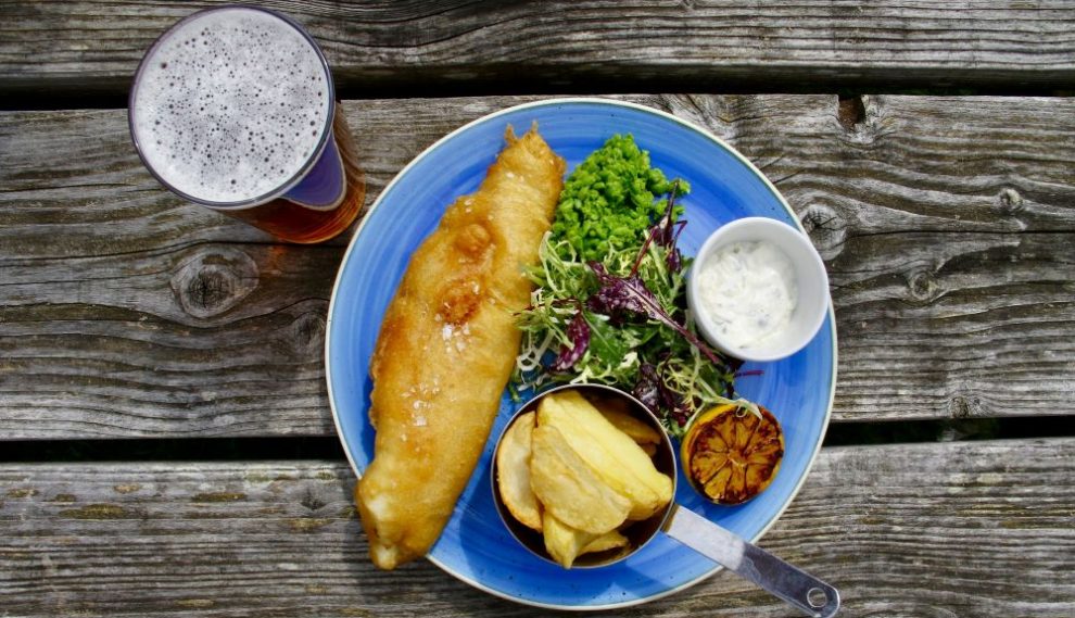 Why do catholics eat fish on friday u s catholic