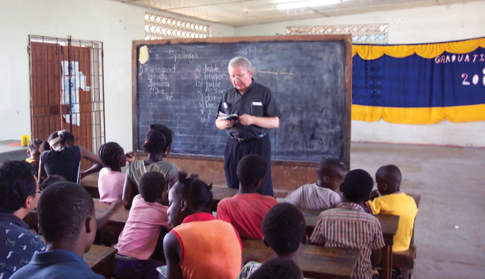 fr-tom-mcgann-in-jamaican-classroom