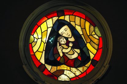 Stained-glass-of-Mary-and-Jesus