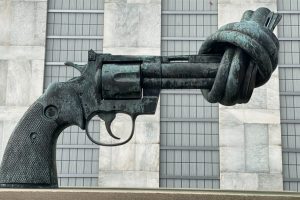 statue-of-gun-with-twisted-barrel