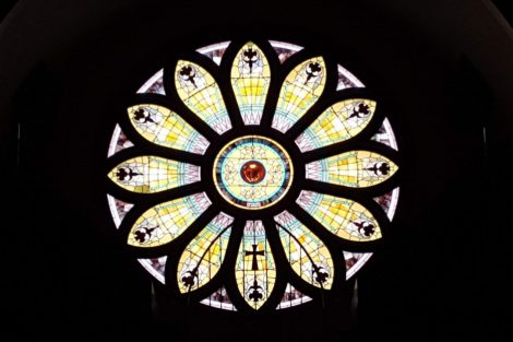 sacred-heart-of-jesus-stained-glass-window