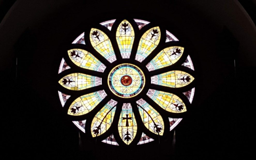 sacred-heart-of-jesus-stained-glass-window