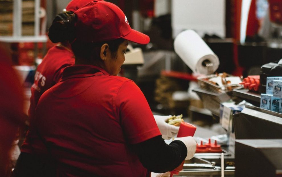 workers-in-a-fast-food-restaurant