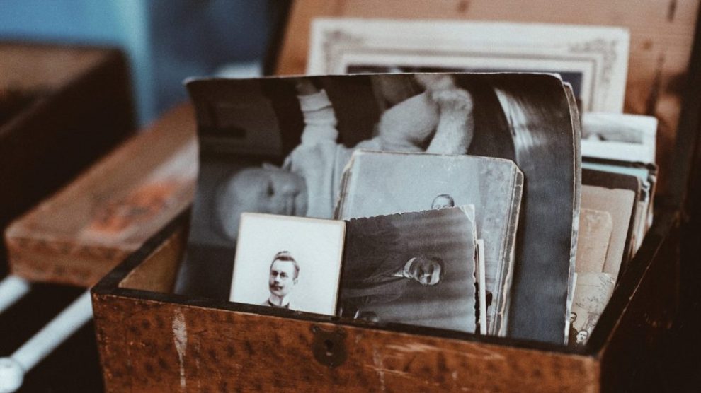 box-of-old-family-photos