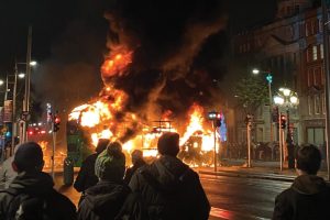 bus-burns-in-dublin-riot