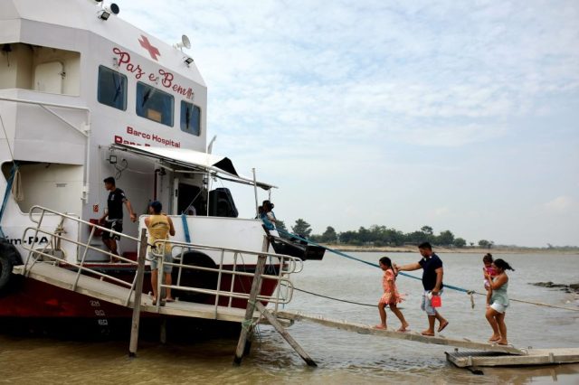 pope-francis-hospital-boat