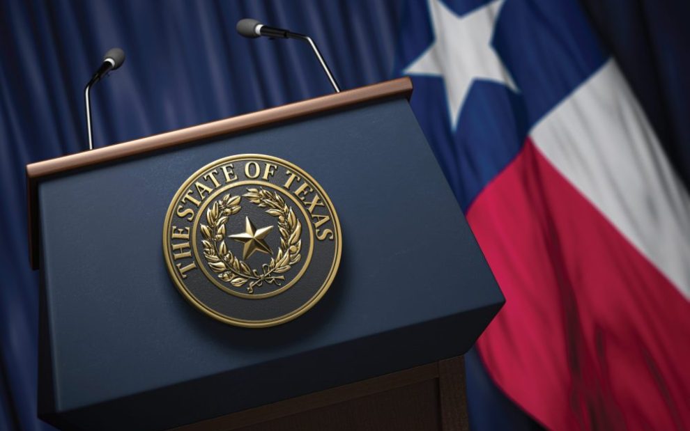 podium-with-texas-seal