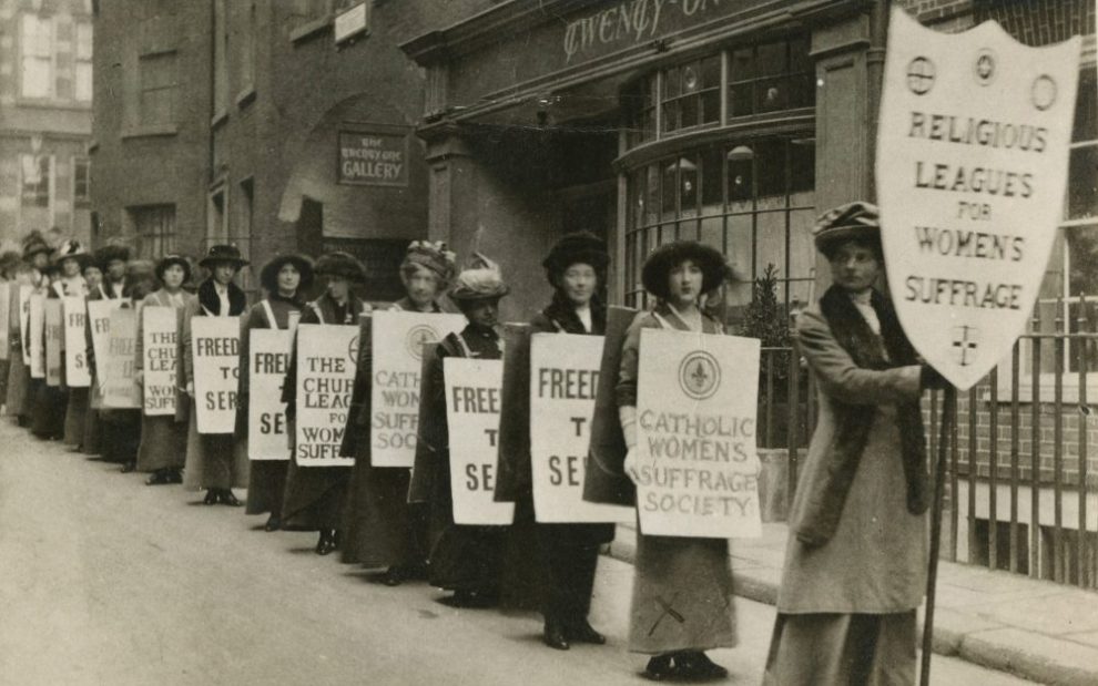 picketing-for-womens-suffrage