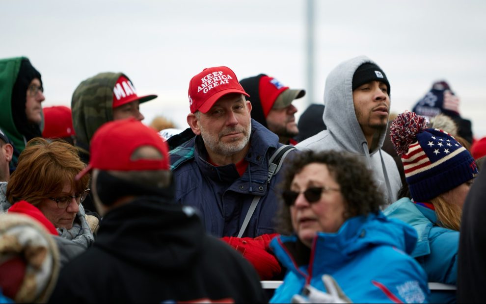 trump-voters-at-rally