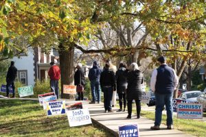 voters-lined-up-at-polling-place