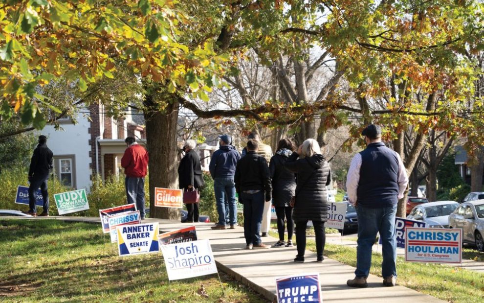 voters-lined-up-at-polling-place