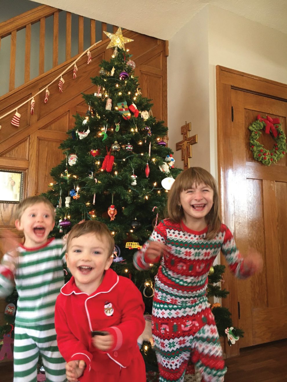 u-s-catholic-children-excited-for-christmas