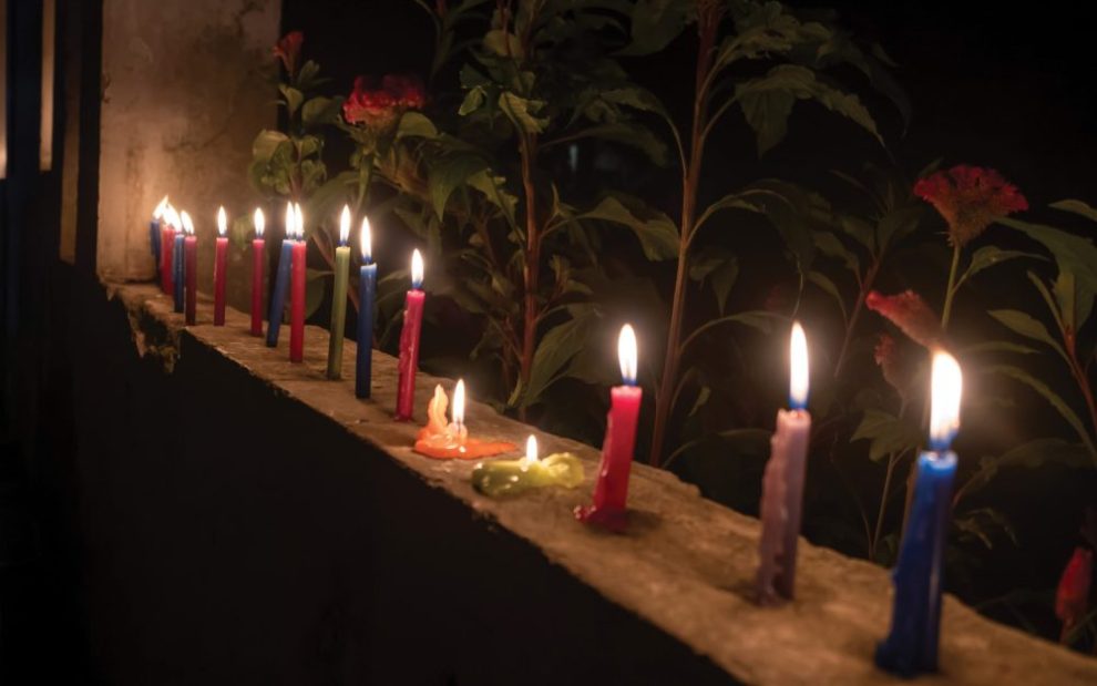 u-s-catholic-candle-for-noche-de-las-velitas-christmas-tradition