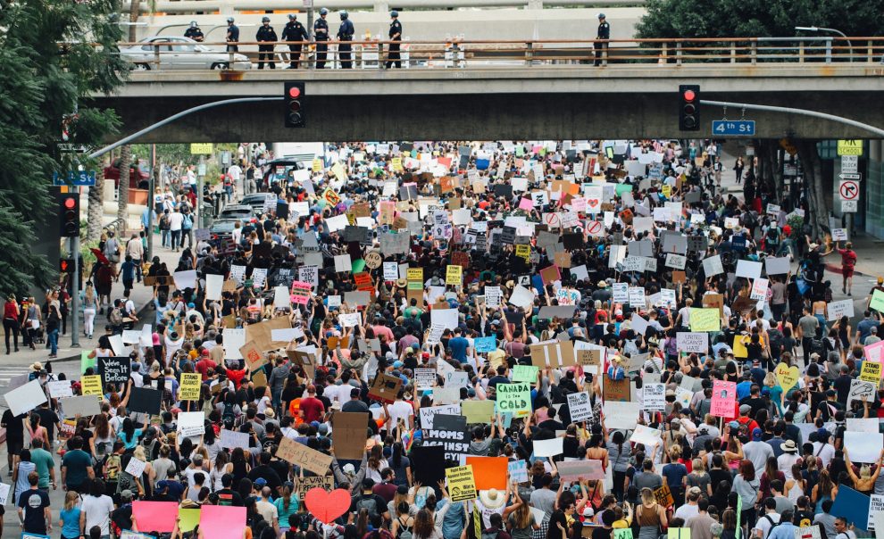 u-s-catholic-mass-street-protest