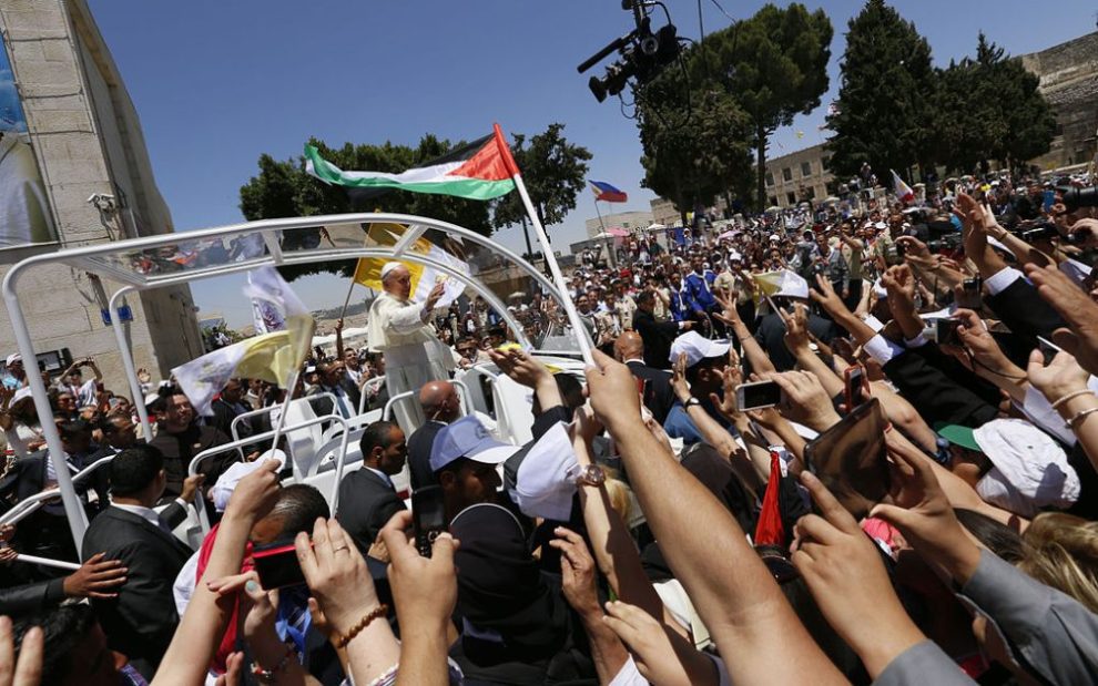 u-s-catholic-pope-francis-visits-bethlehem