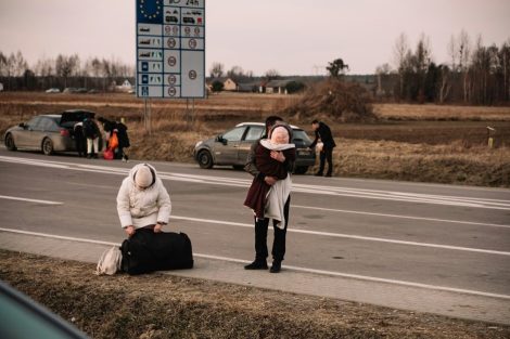 u-s-catholic-refugees-on-the-road