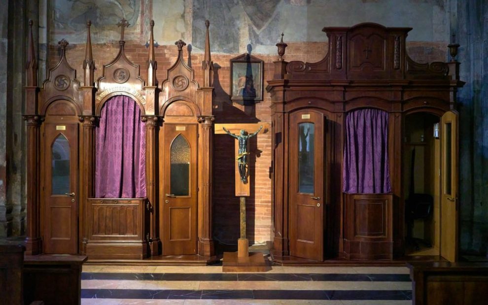 u-s-catholic-confession-booth