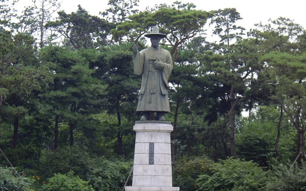 u-s-catholic-ststue-andrew-kim-taegon