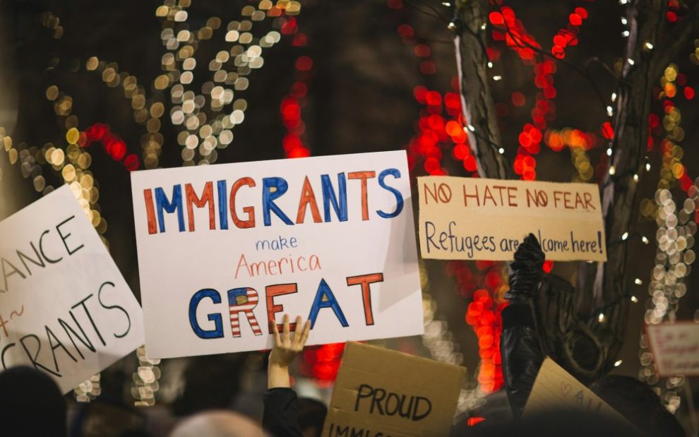 u-s-catholic-pro-immigration-protest-signs