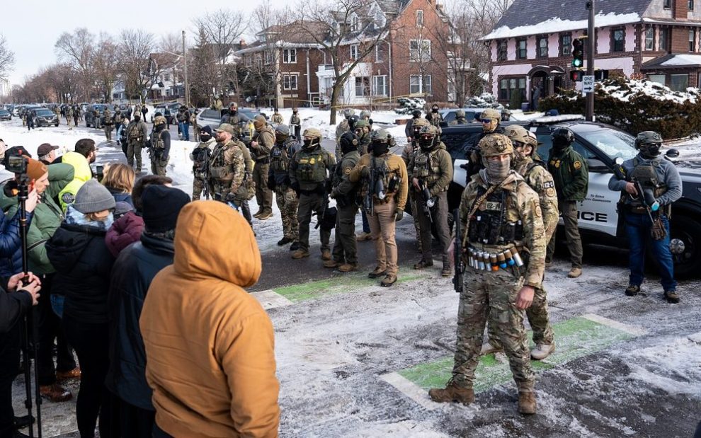 u-s-catholic-ice-agents-at-scene-of-renee-good-shooting-minneapolis