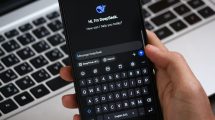 AI-chatbot-on-phone