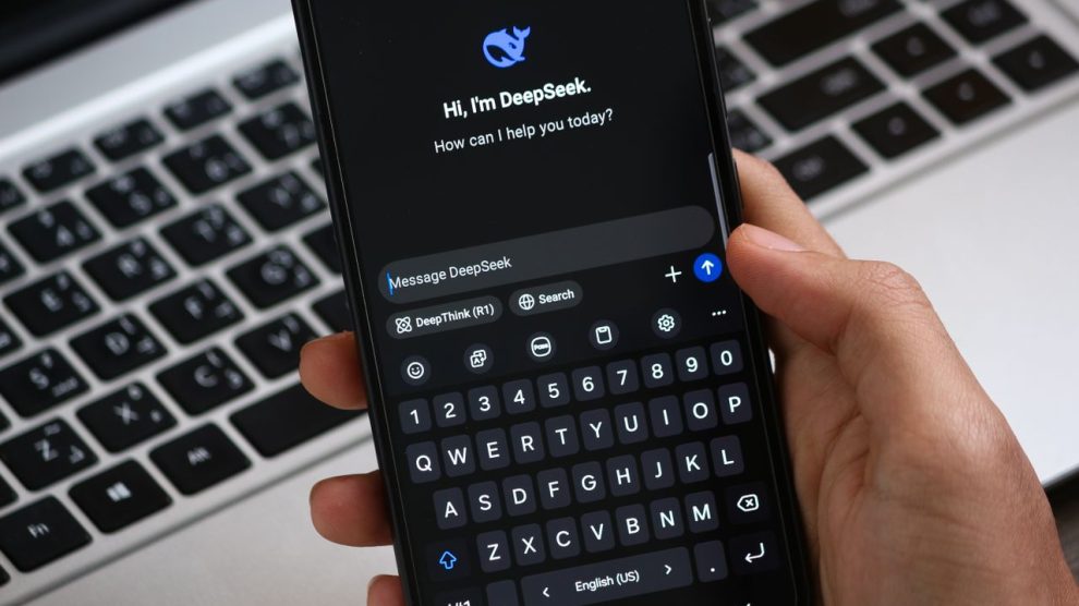 AI-chatbot-on-phone