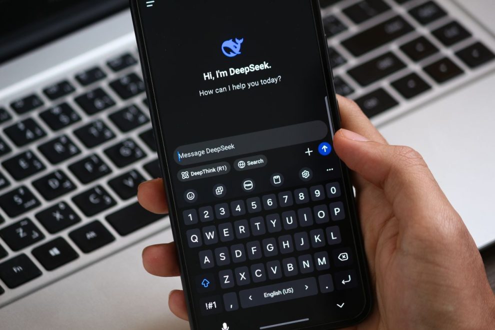 AI-chatbot-on-phone