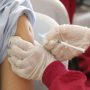 u-s-catholic-child-being-vaccinated